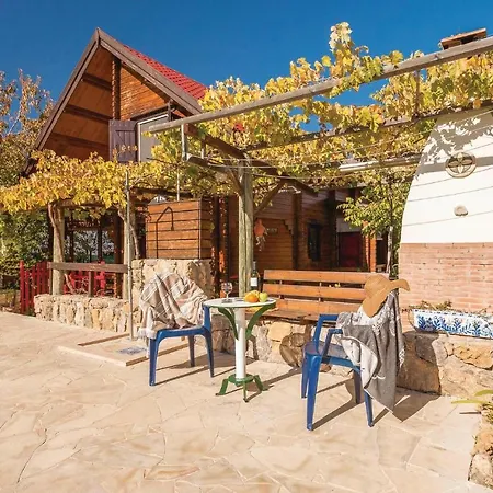 Holiday home Wooden Dreamhouse Arriate