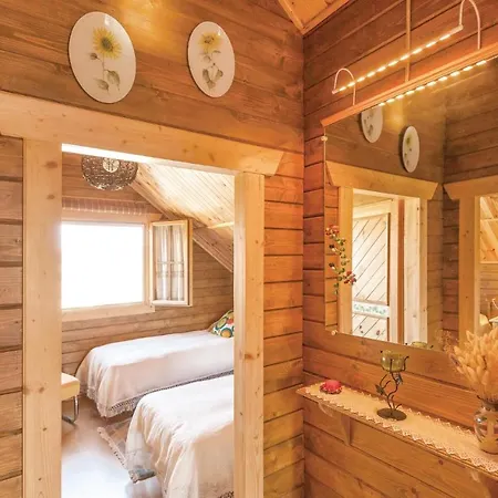 Wooden Dreamhouse * Arriate